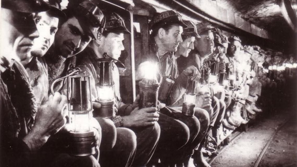 Greva minerilor din 1-3 august 1977. Istoria se poate repeta – fie și altfel